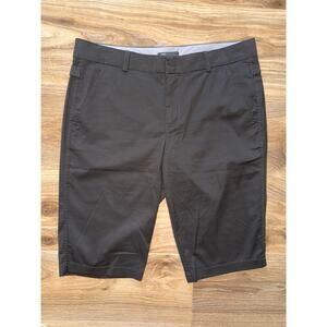 VINCE women's gray Bermuda Shorts - size 12 - OD9